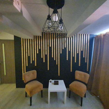 Gmg Residence Targoviste Extérieur photo