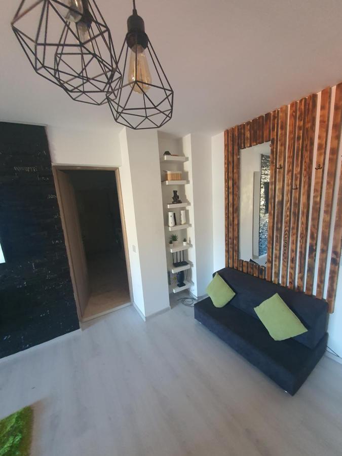 Gmg Residence Targoviste Extérieur photo