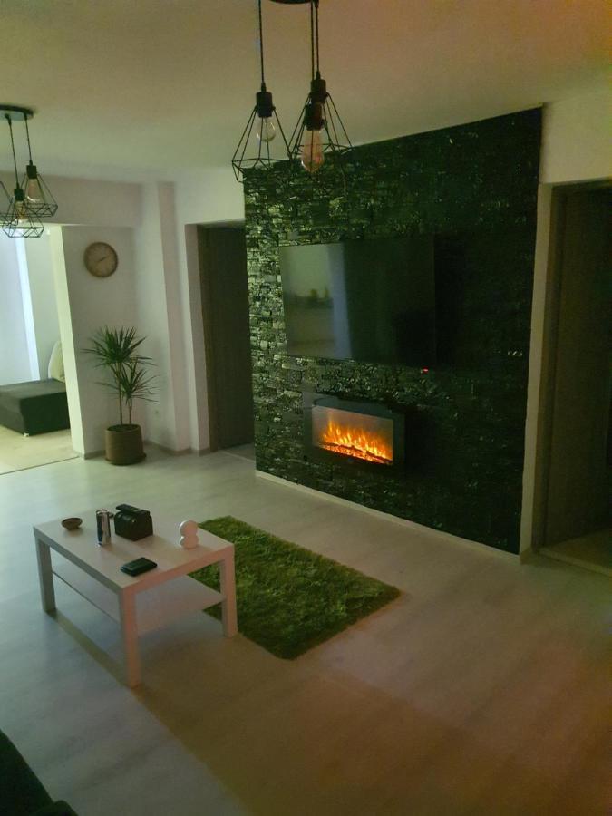 Gmg Residence Targoviste Extérieur photo